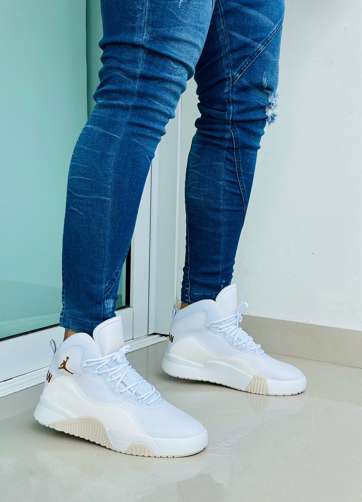 BOTA  JORDAN 2024